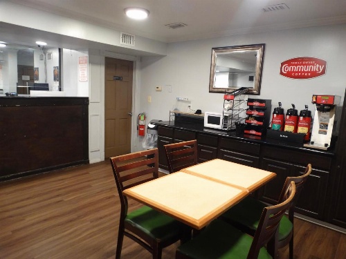 The Residency Inn image 2