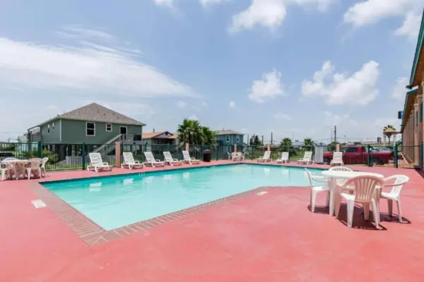 The Residency Inn 7
